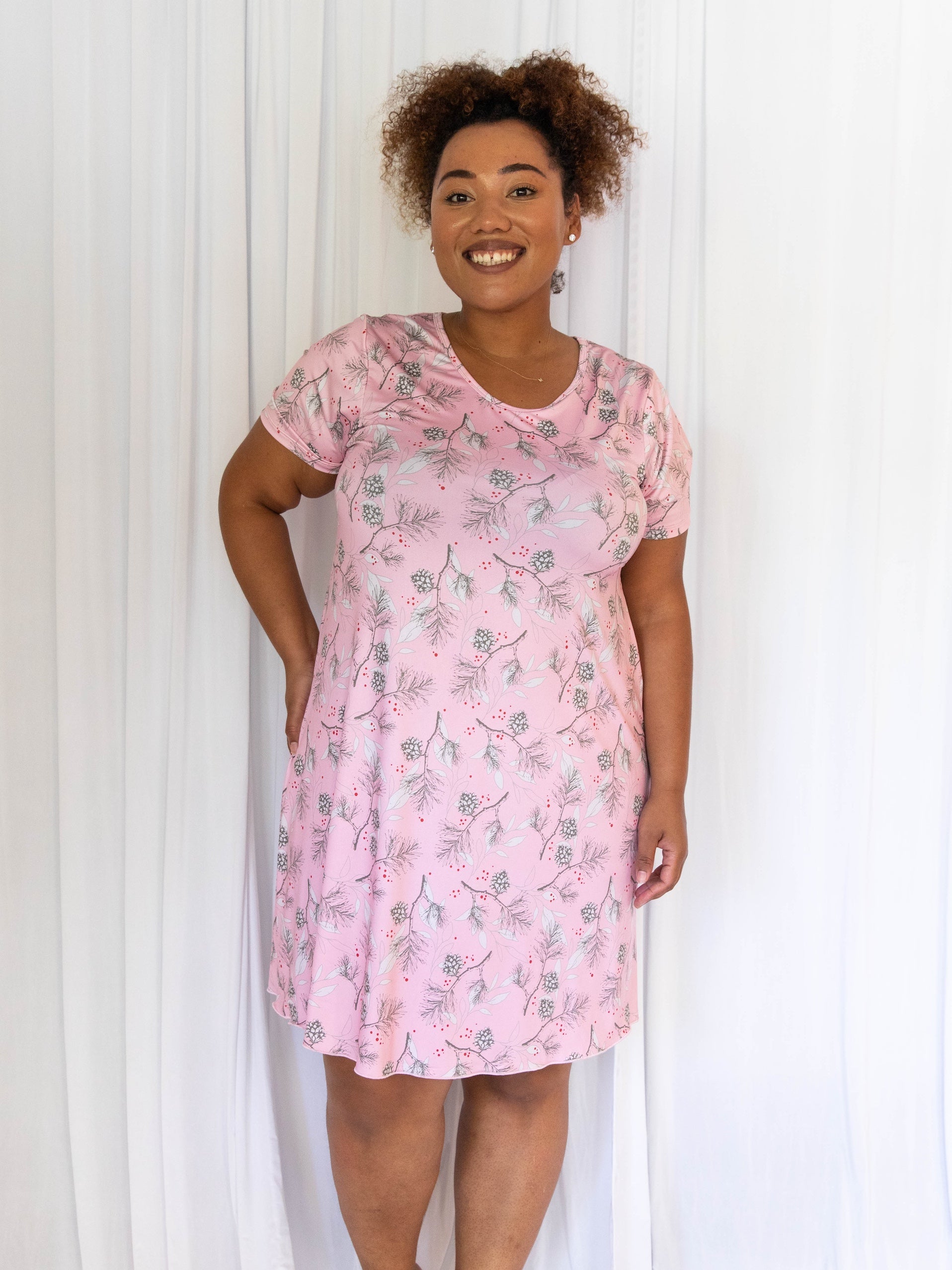 Slinky Cooling Pink Pine Cone Sleeve Night Gown Large / Pink / Cooling